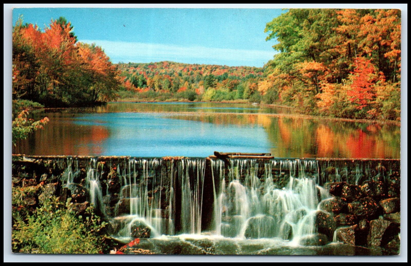 Postcard Fall Foliage New Hampshire Vermont Don Sieburg  NH N48