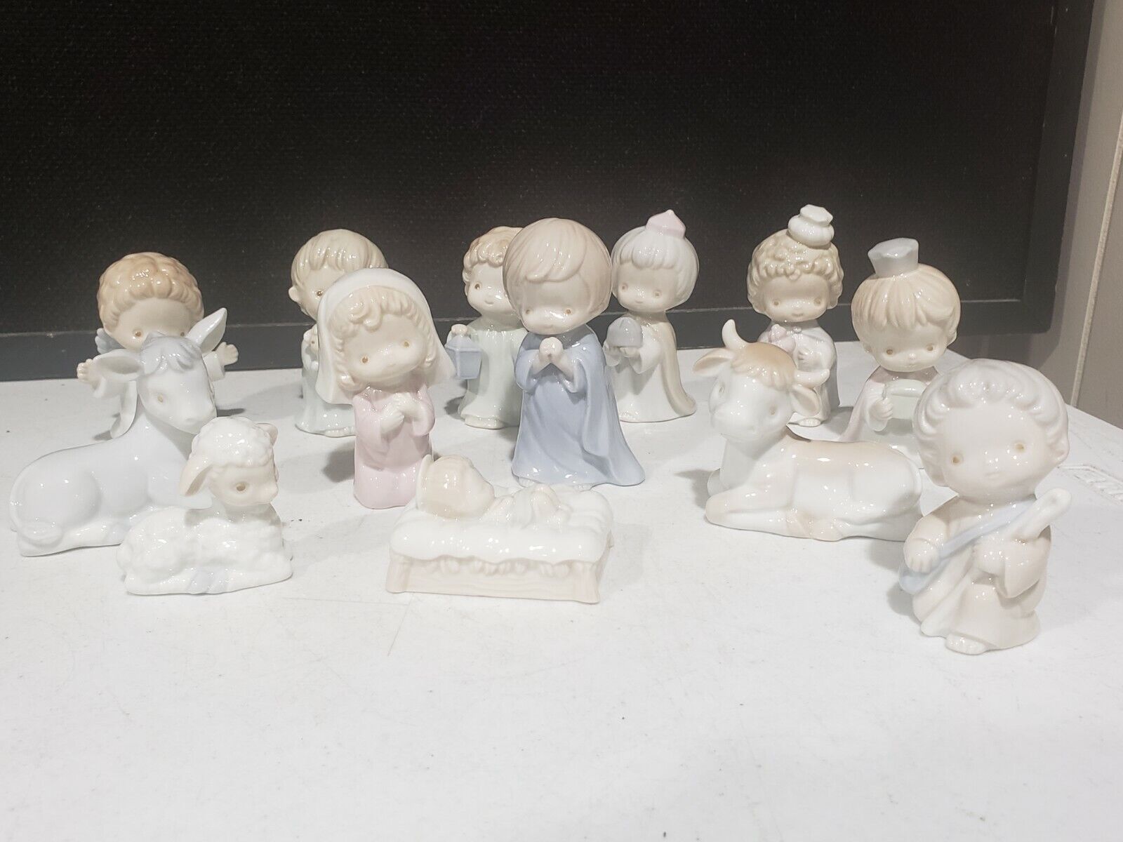 Vintage ROMANS Japan CHILDREN Nativity Set 13 Piece Porcelain Pastel Glossy 