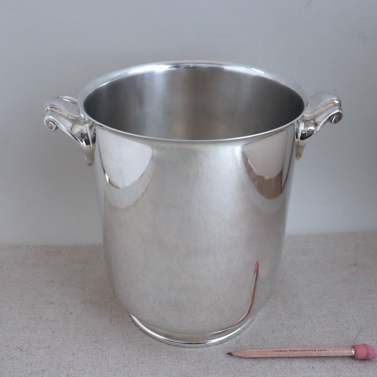 Christofle Ormesson Ice Bucket French Silverplate Shell Champagne Wine Chiller