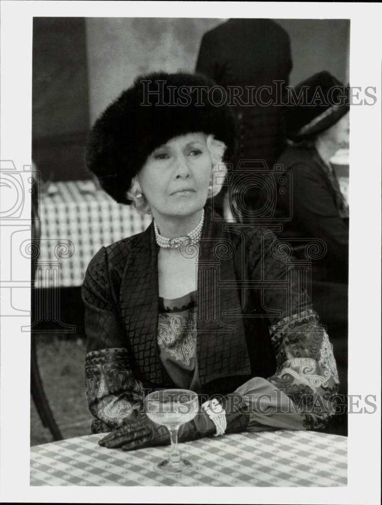 Press Photo Actress Barbara Stanwyck in \