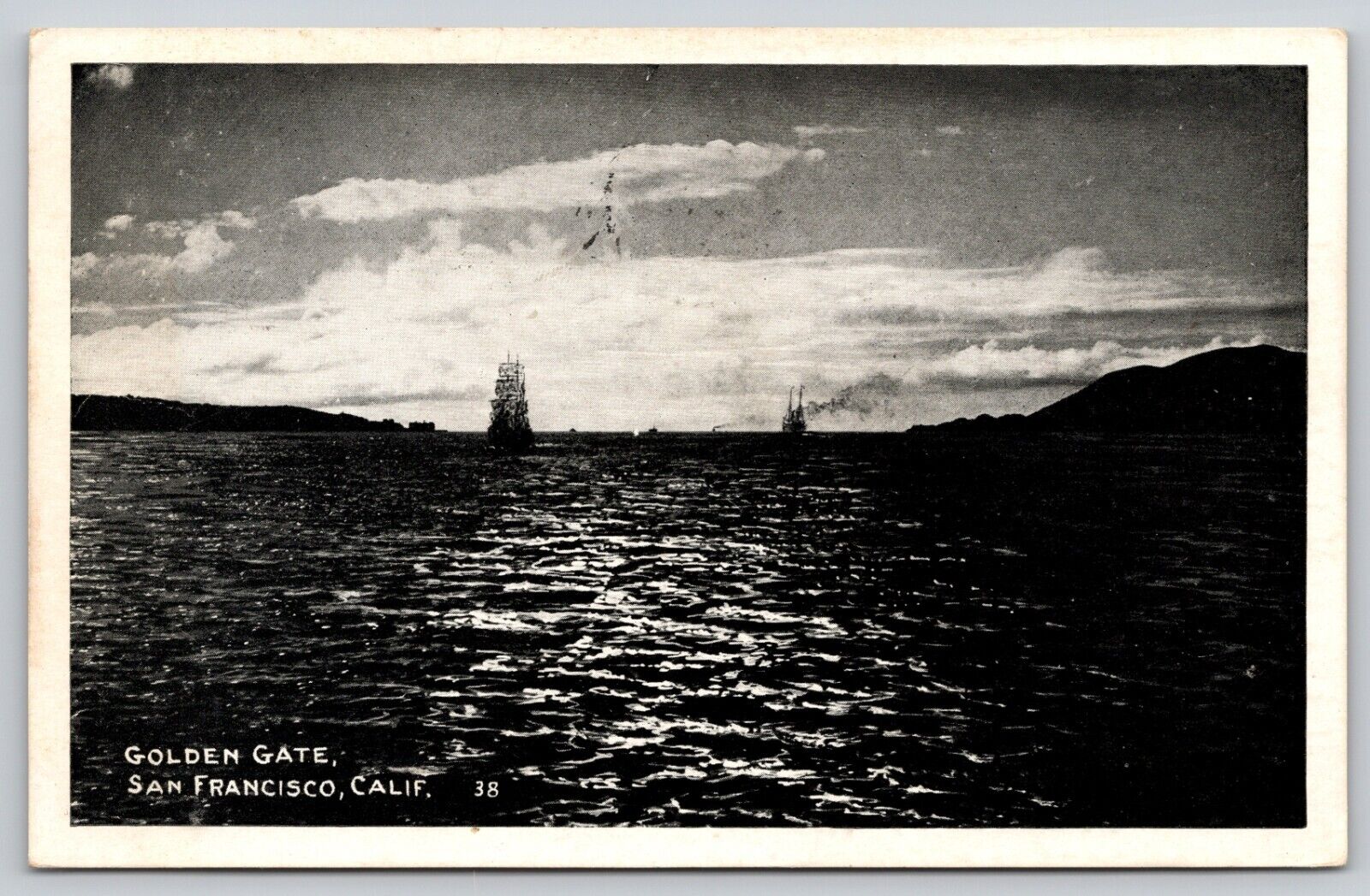 Postcard CA San Francisco Golden Gate Ships