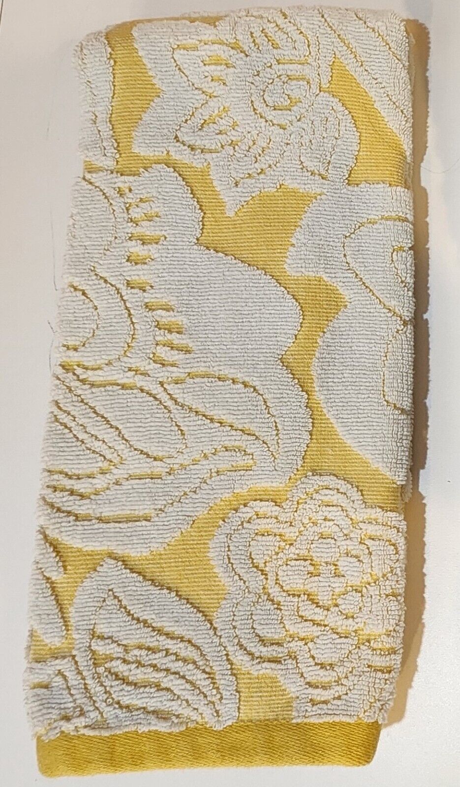 Vintage Threshold  Yellow & White Sculpted Floral Hand Towel 25.25