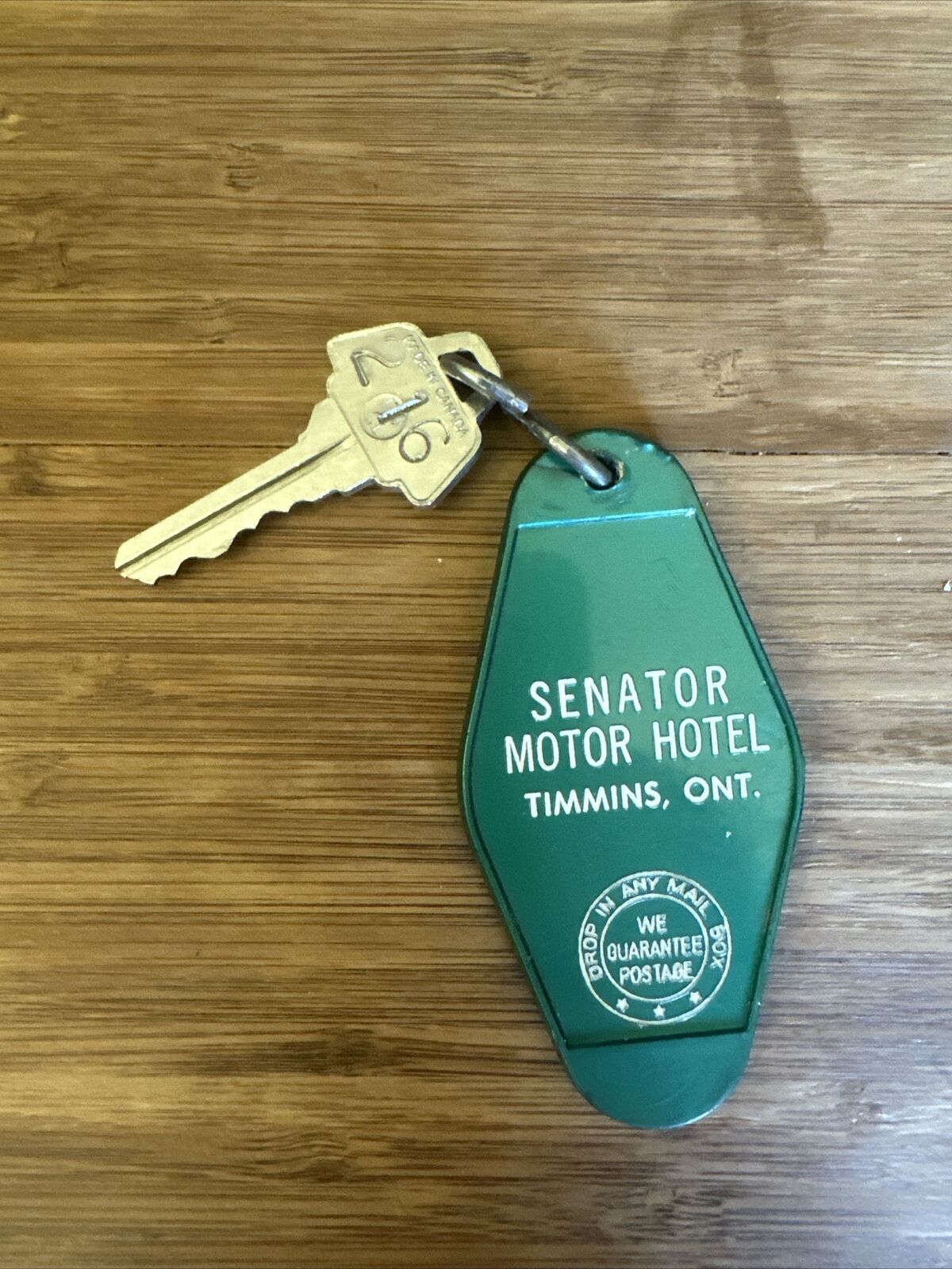 SENATOR MOTOR  Motel Hotel Room Key Fob & Key Timmins, Ontario room #216. RARE