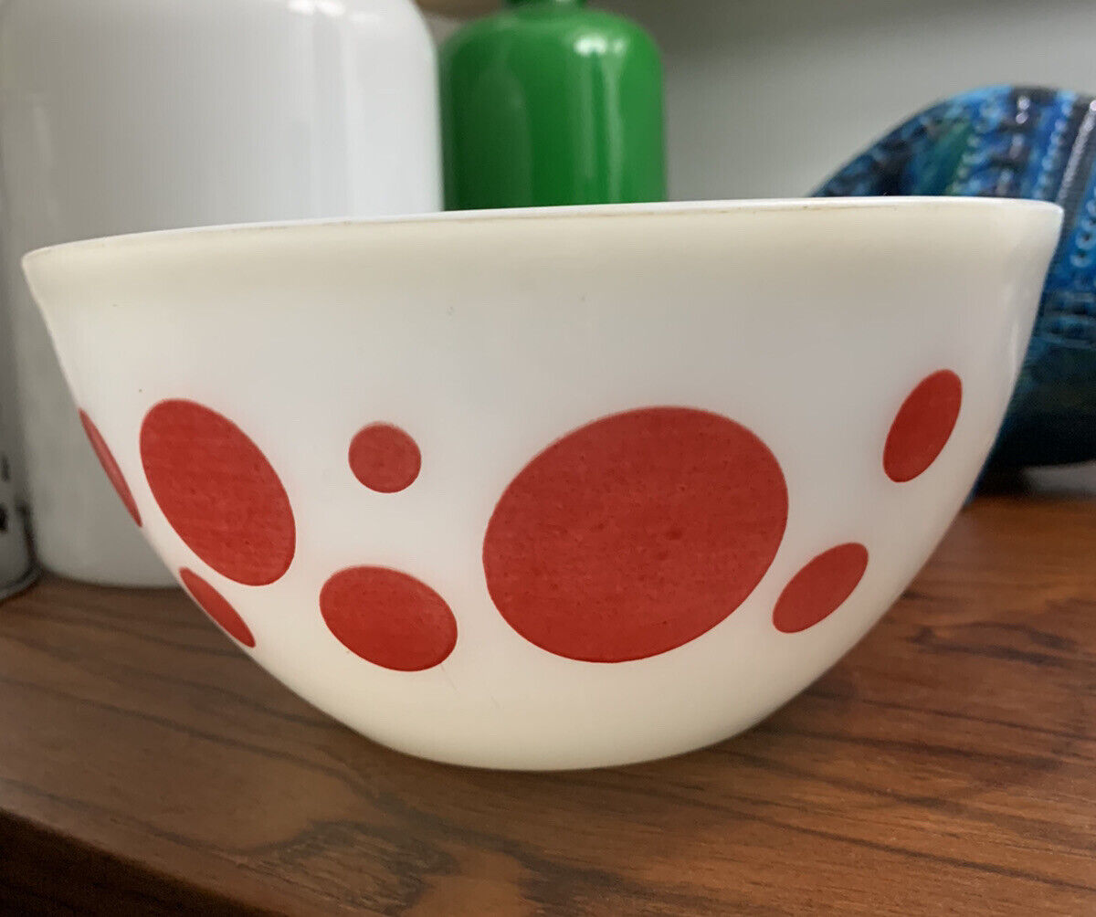 Rare Vintage 20cm Pyrex Bowl,  Red Polka Dots, Unused and Glossy. Two Available