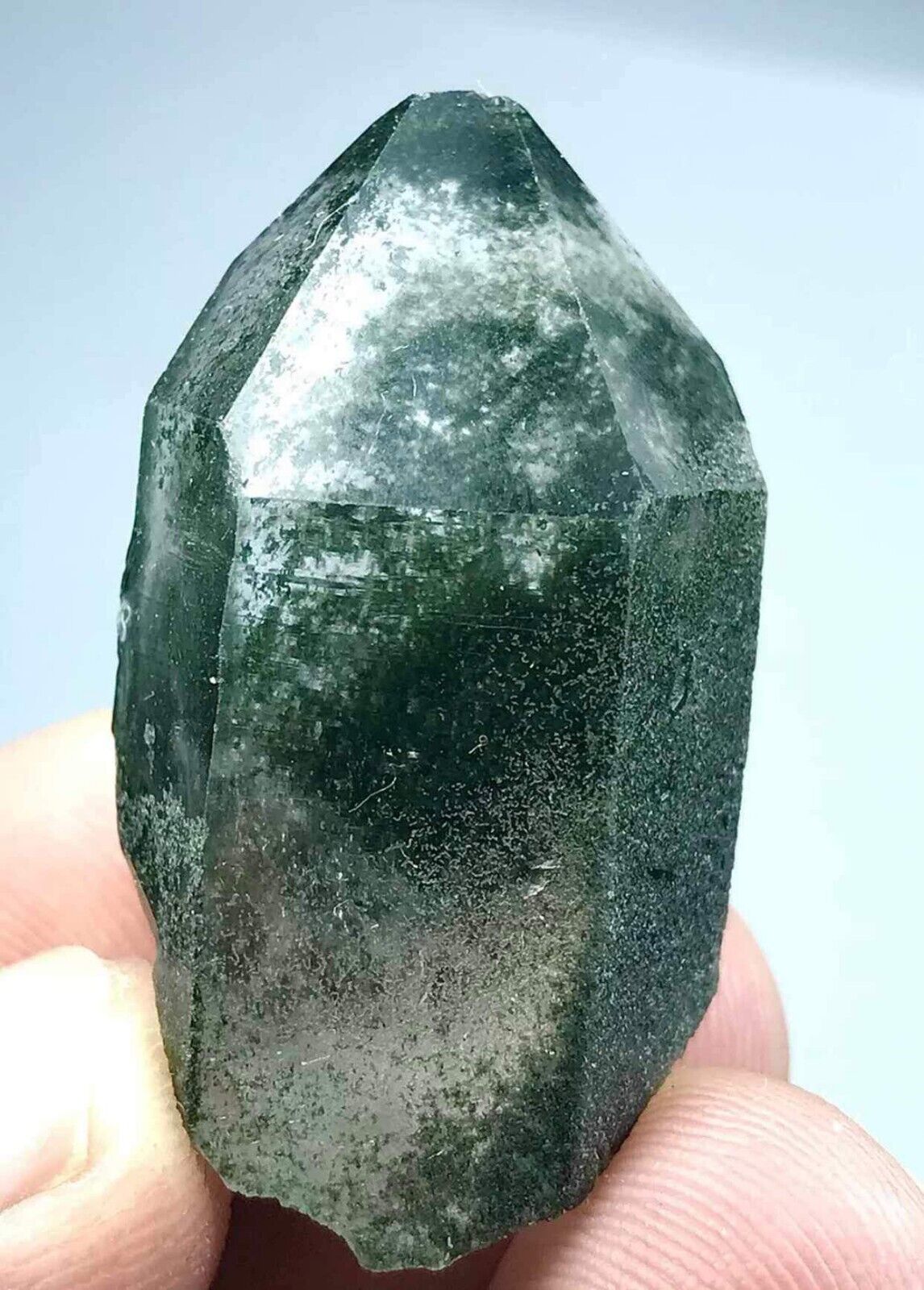 13g Chlorite included quartz Crystal having nice luster from pak