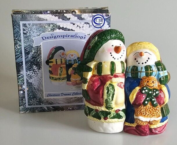Designspiration Christmas Dreams Collection Salt & Pepper Shakers Snowmen