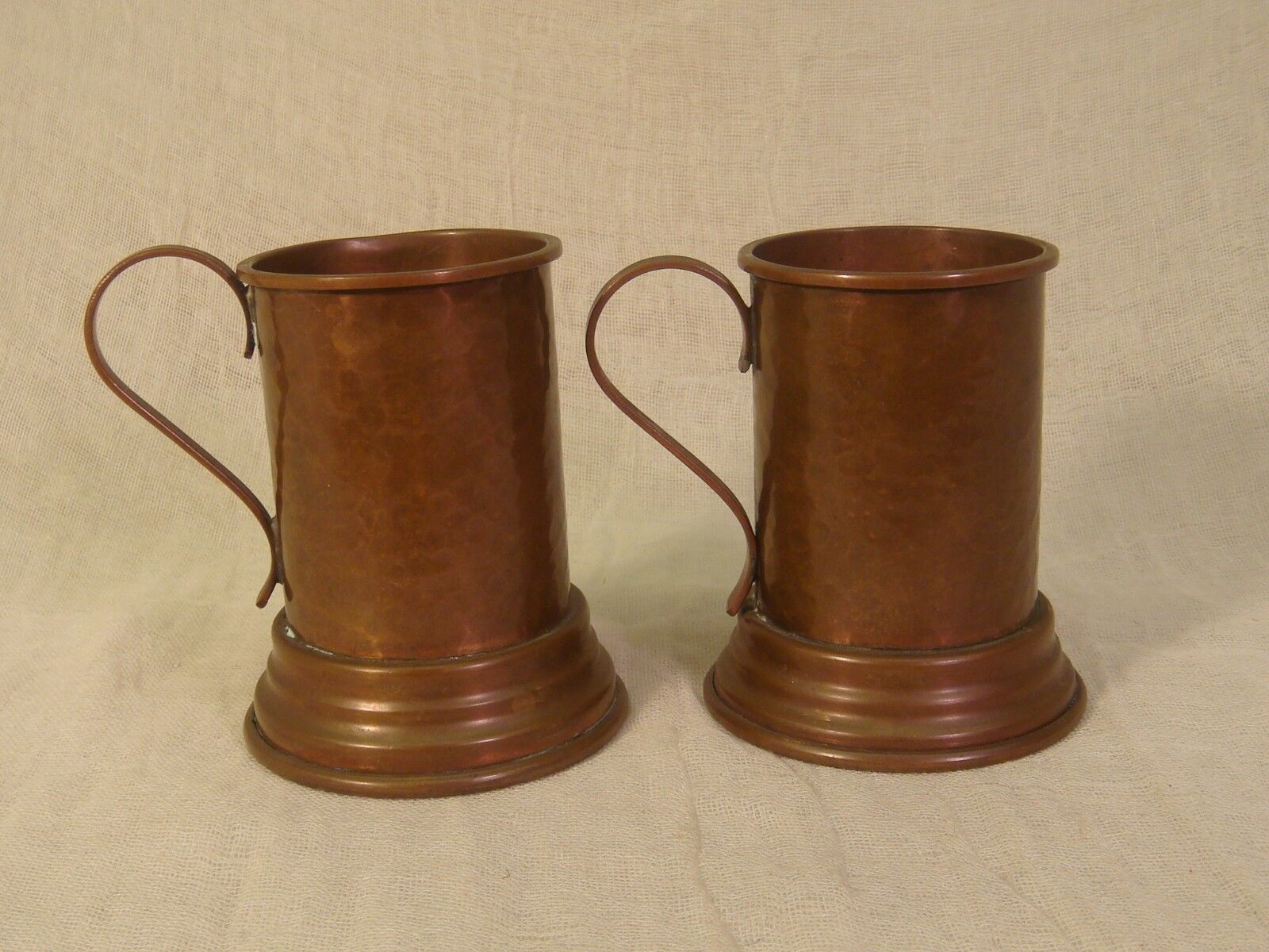 COPPER PAIR HAMMERED CUPS TANKARDS ARTS CRAFTS HANDLES 3 1/2\