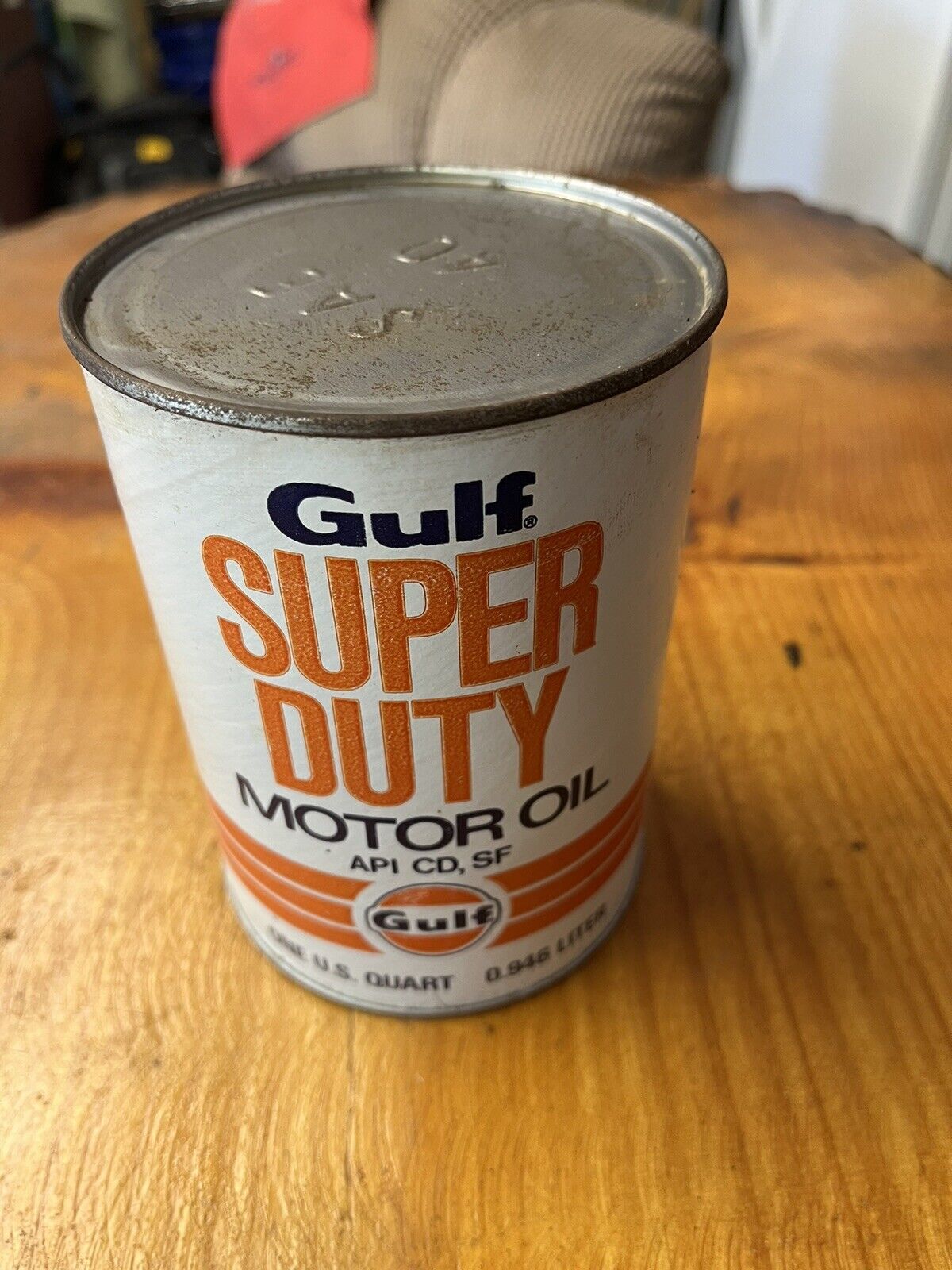 FULL, Good  ~ 1960s--70s era GULF SUPER DUTY PLUS MOTOR OIL Old 1 quart Can