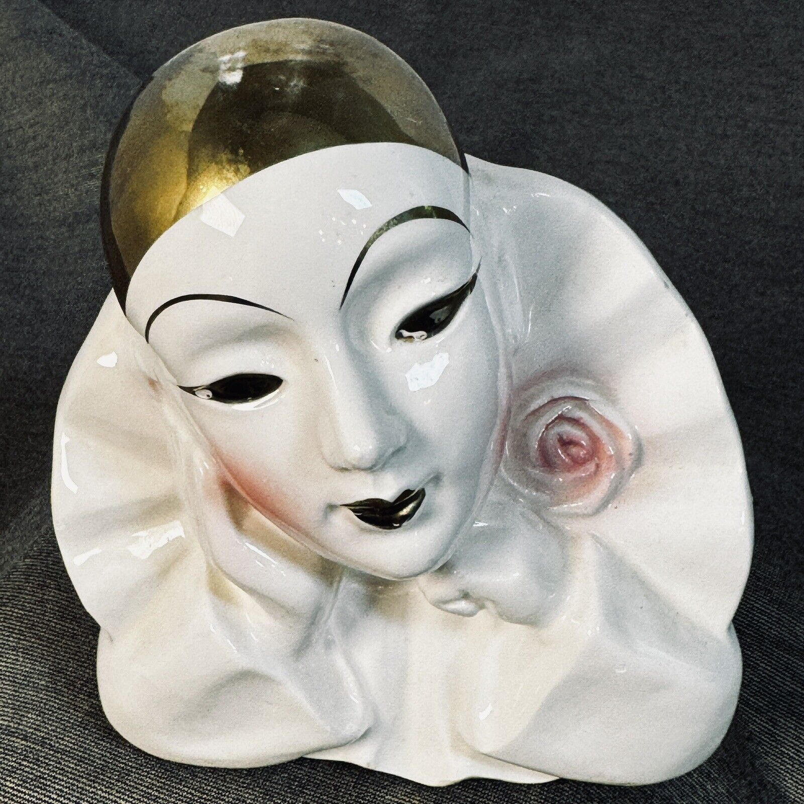 Vintage Porcelain Pierrot figurine - Art Deco Clown Actor Theater