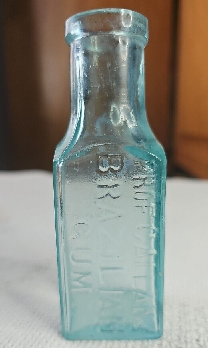 Vintage Glass Bottle Prof Callan’s World Renowned Brazilian Gum Aqua 1890s Drug