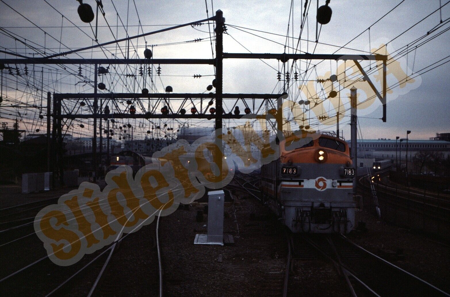 Vtg 1985 Train Slide 7183 MDOT & AMTK Amtrak Engines Y1I136