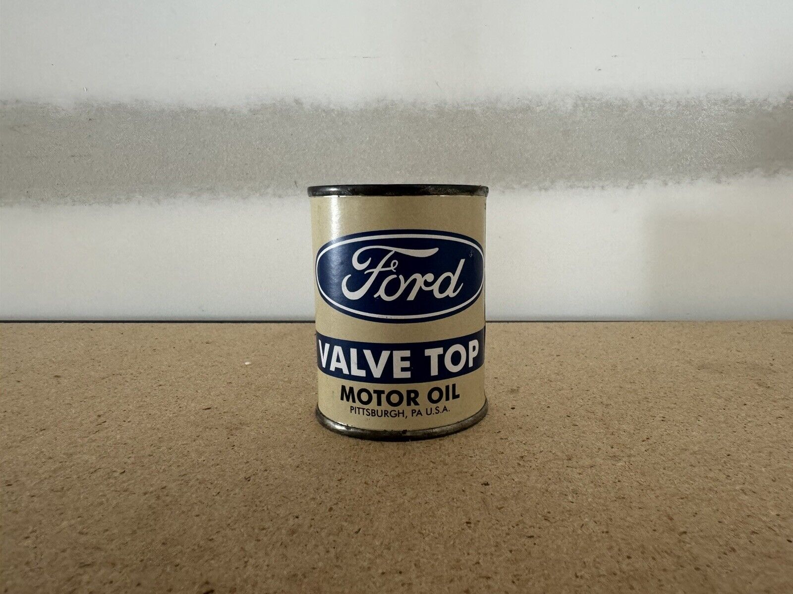 Ford Valve Top Motor Oil Small Size Metal Oil Can/Coin Bank