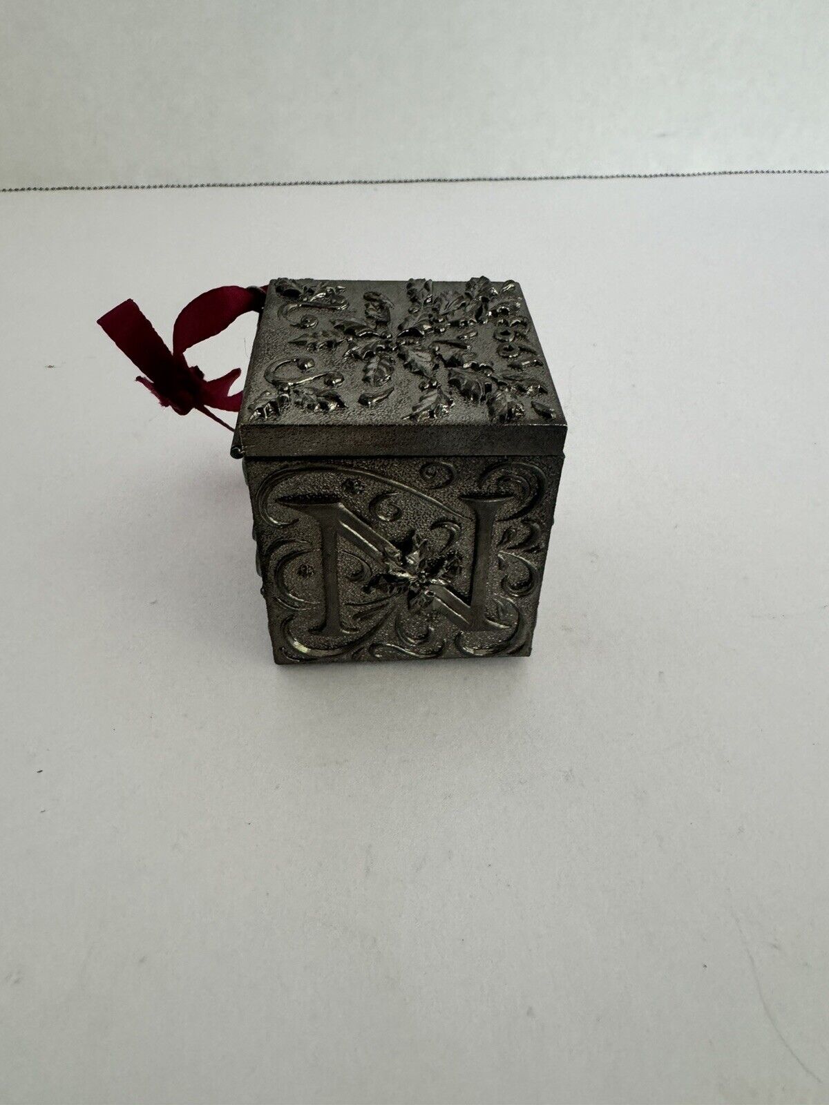 Hallmark Keepsake Ornament Trinket Box Pewter NOEL Floral QX5303 1993 Thailand