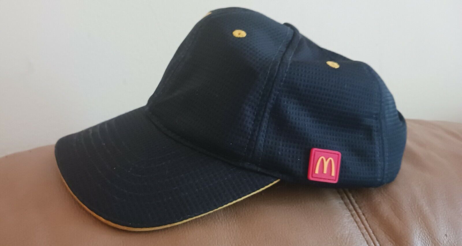 *(Proceeds Donated to Make A Wish Foundation)Authentic Mcdonalds Employee\'s Hat