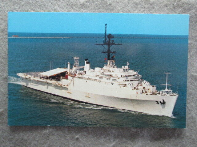U.S.S. La Salle (AGF-3) Flagship Of Commander, Middle East Forces, Postcard 