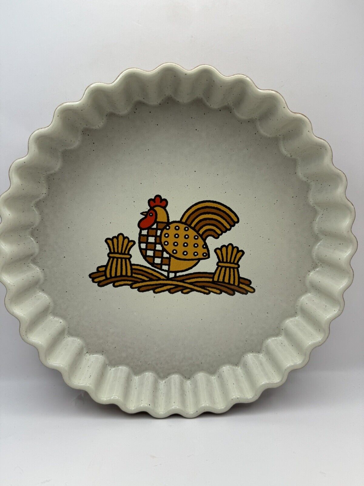 Vintage Treasure Craft California Pottery Tart Quiche Plate Funky Chicken