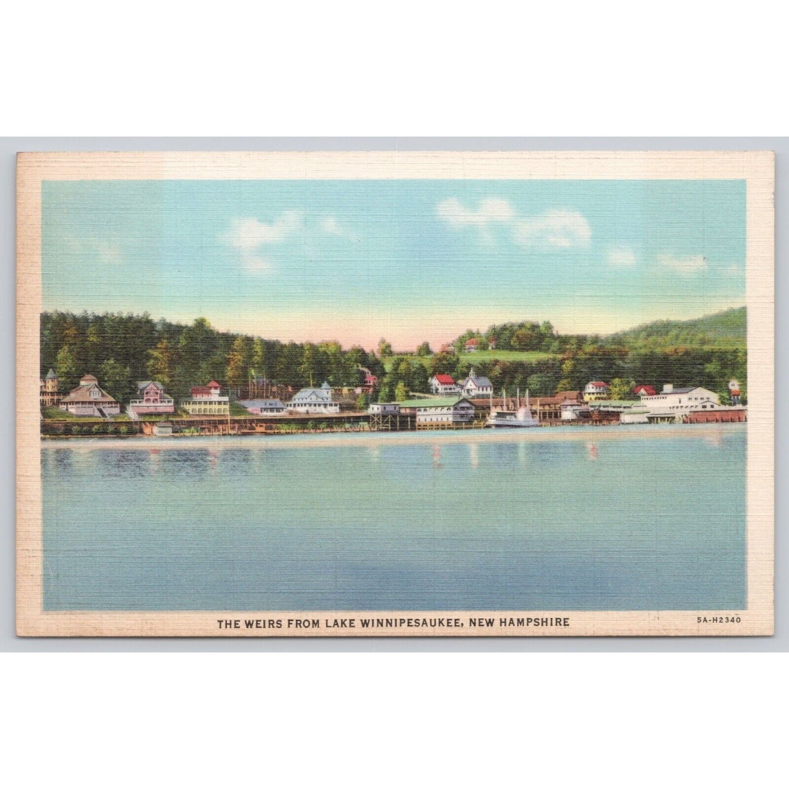 Postcard The Weirs From Lake Winnipesaukee New Hampshire Linen Vintage