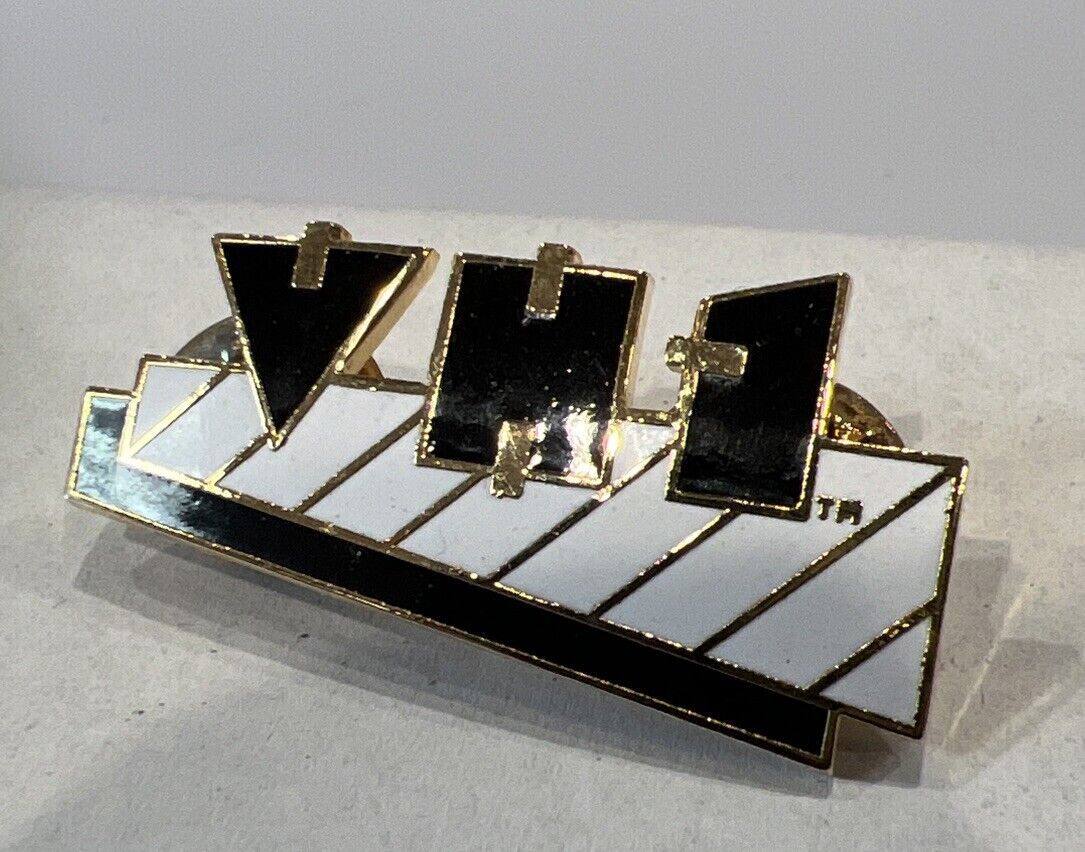 Vintage VH1 MUSIC VIDEOS ENAMEL EMPLOYEE Only PIN Rare Not Sold Lapel Collec