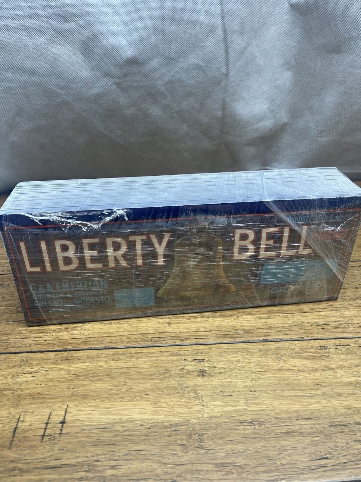 Antique Lot Of 1000 Original 1940's Liberty Bell Grapes Crate Labels 13”x5” JD