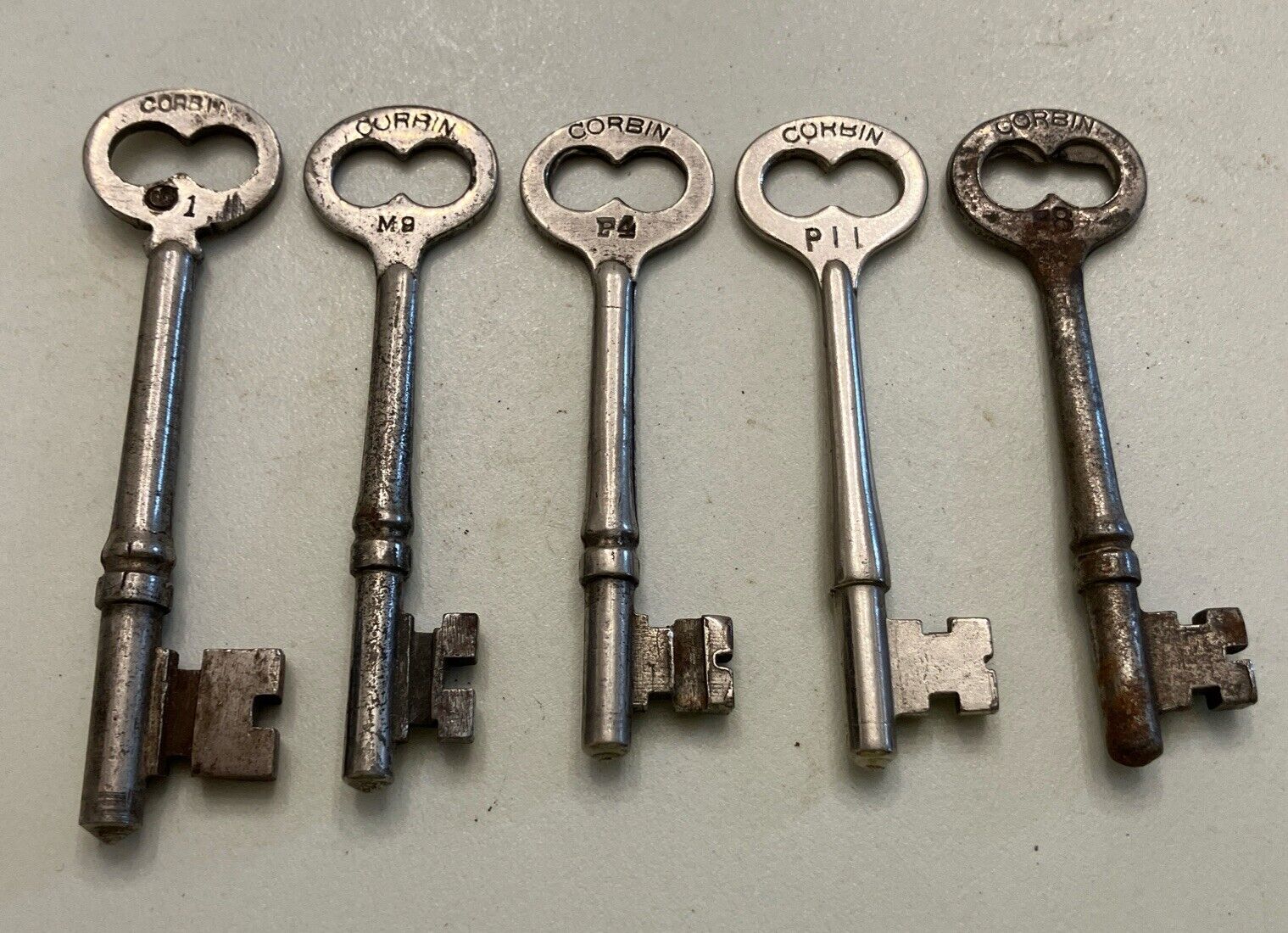 Vintage Lot Of 5 Solid Barrel Skeleton Key(s) Craft Lock Original Patina
