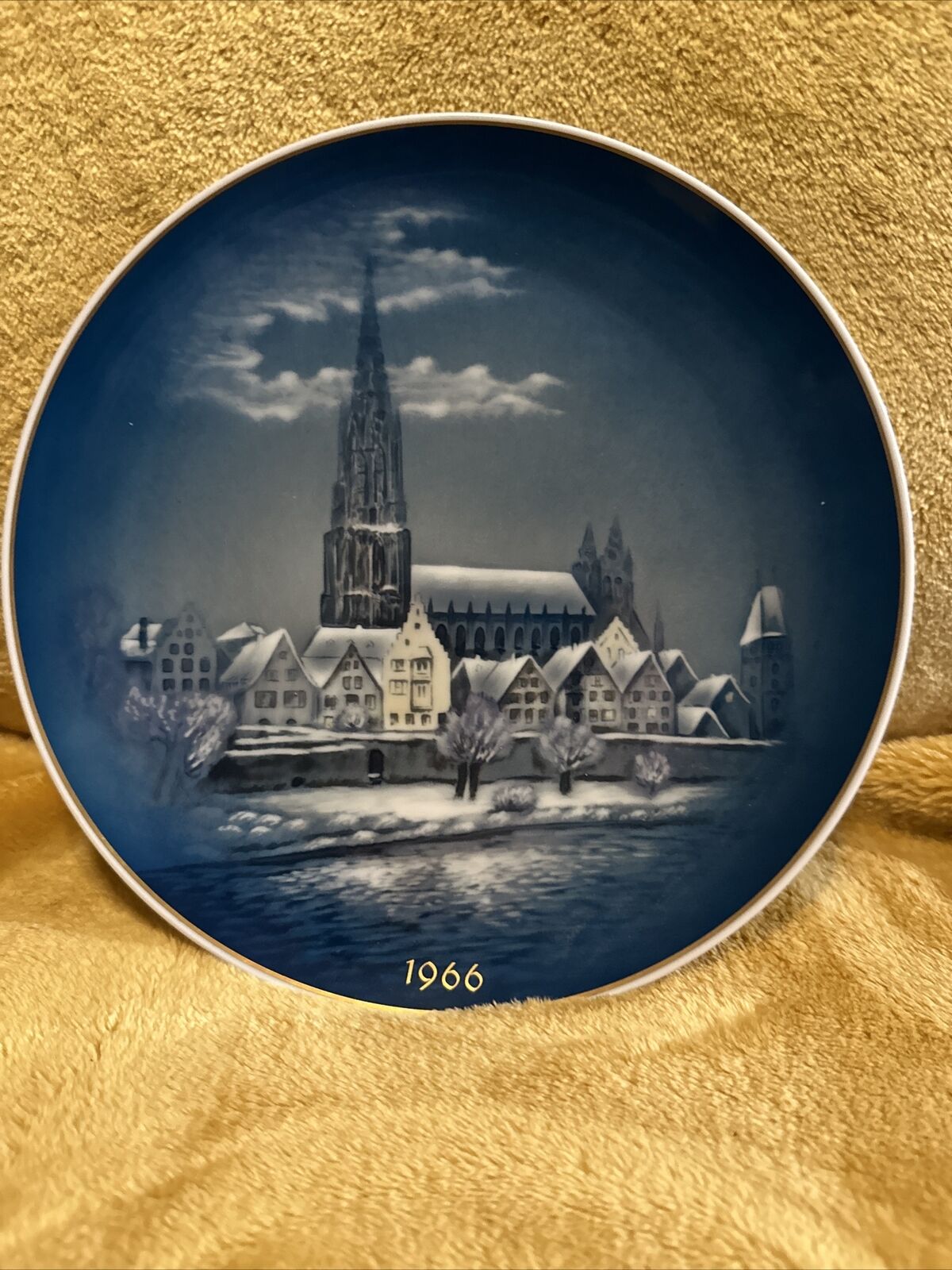 Rosenthal Weihnachten Christmas Collector Plate 1966 Germany Blue 8 1/2”
