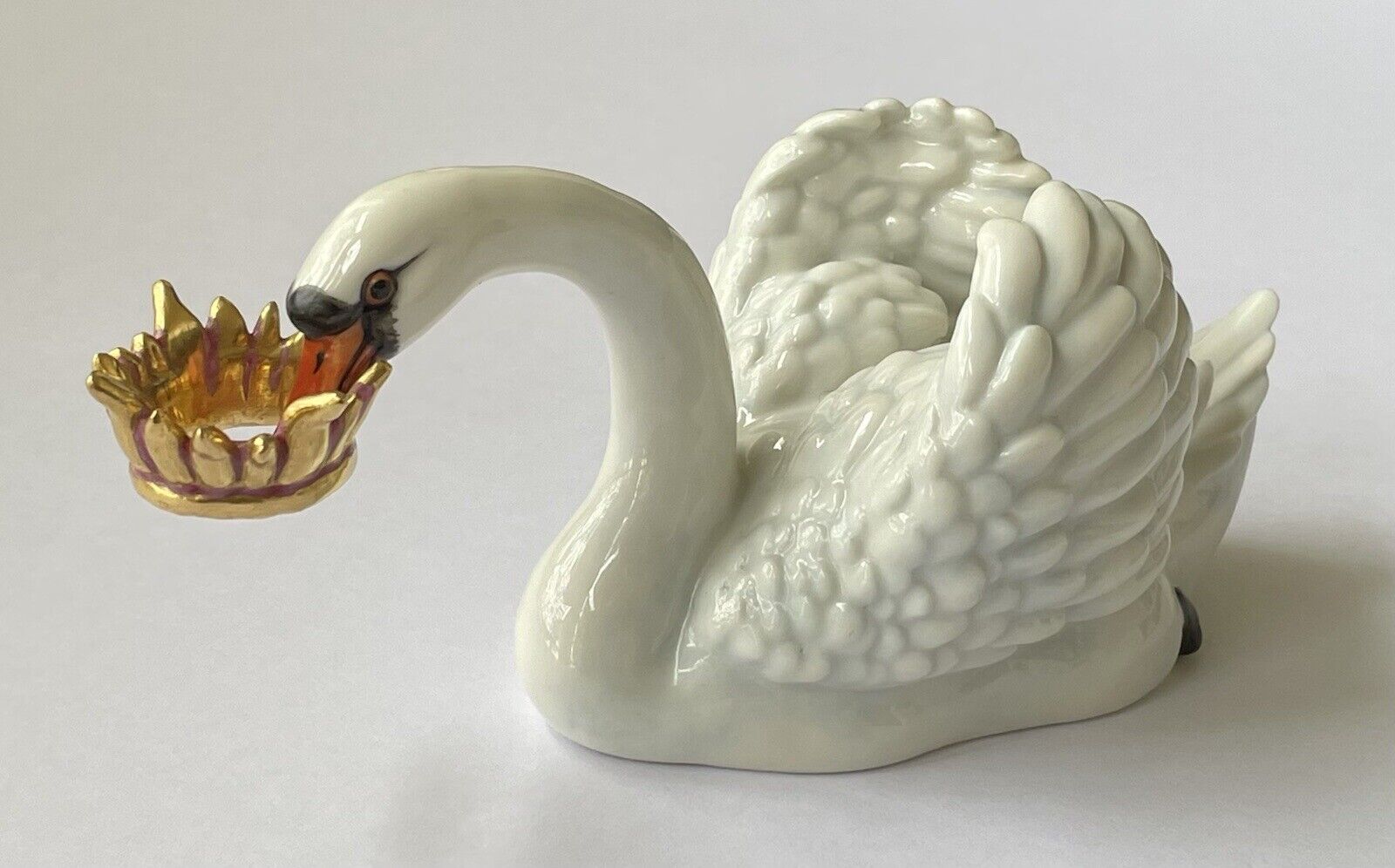Nymphenburg Luise Terletzki-Scherf Porcelain Figurine Swan With Gold Crown