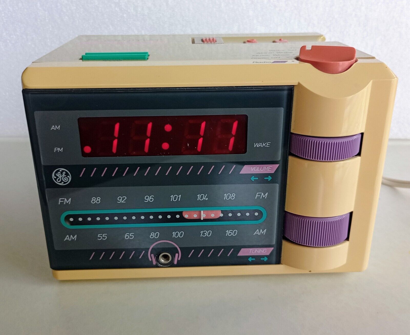 Vintage P'Jammer Alarm Clock Radio GE 7-4607WHB Retro 1980s - Works Great 