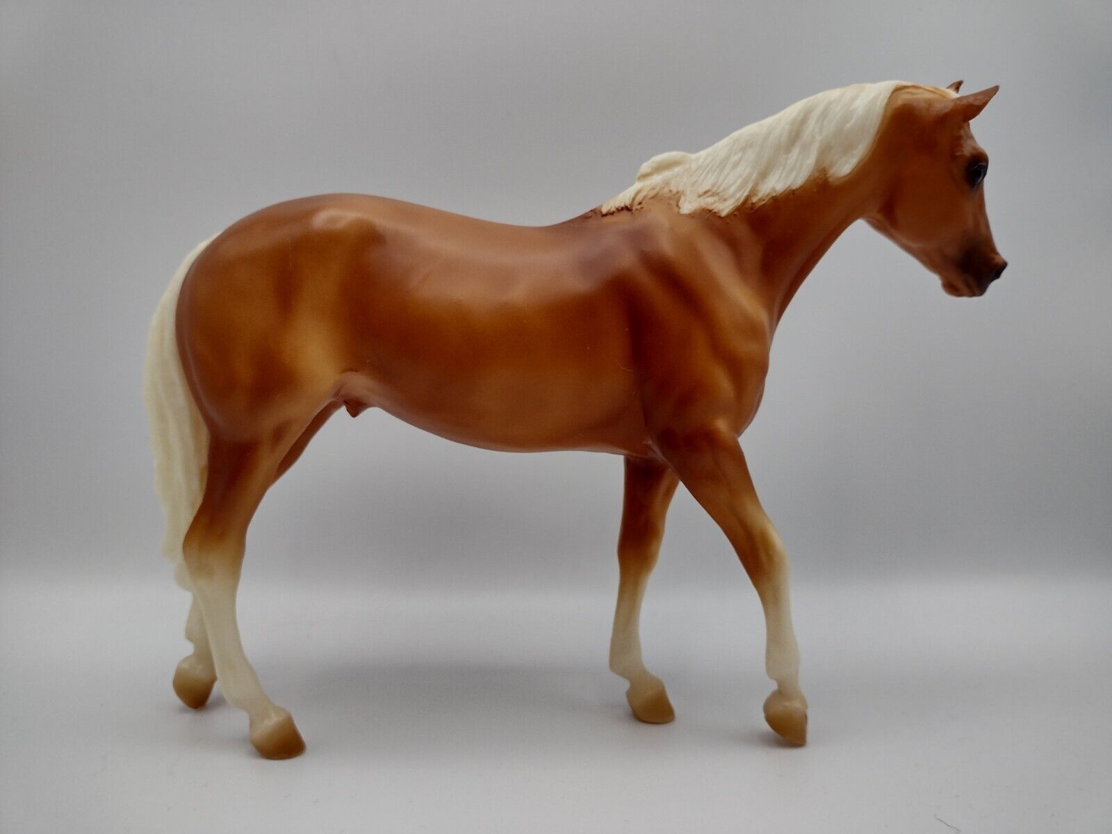 Breyer Horse #829 Comanche Pony Palomino San Domingo