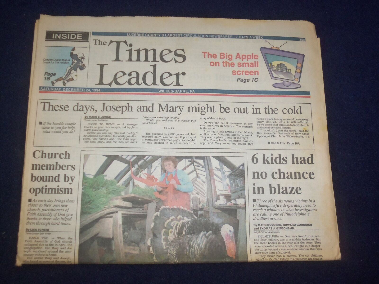1994 DEC 24 WILKES-BARRE TIMES LEADER -6 KIDS, NO CHANCE IN PHIL. BLAZE- NP 8124