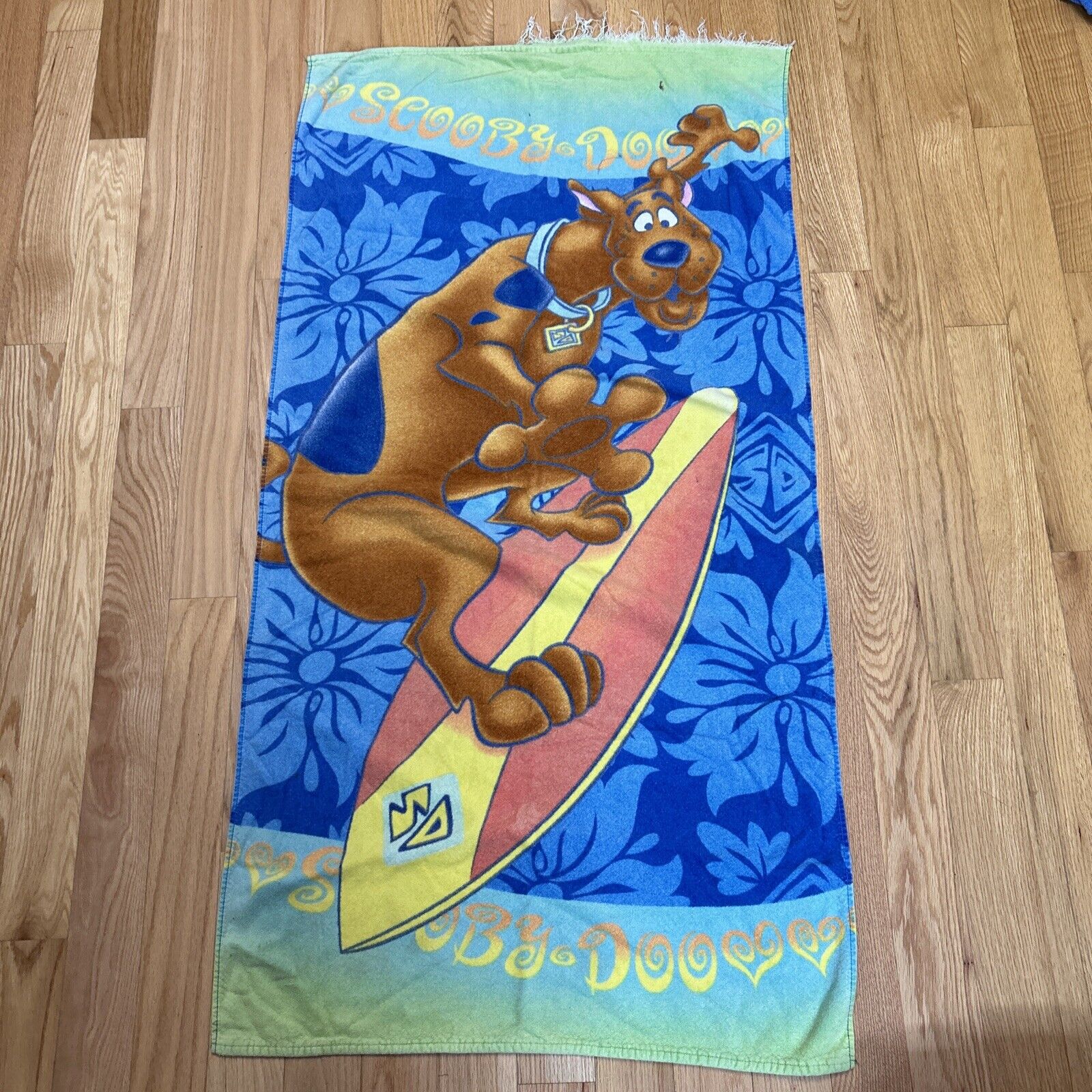 Vintage Scooby Doo Beach Towel - Surf - Surfing Scooby Doo  Has Flaws