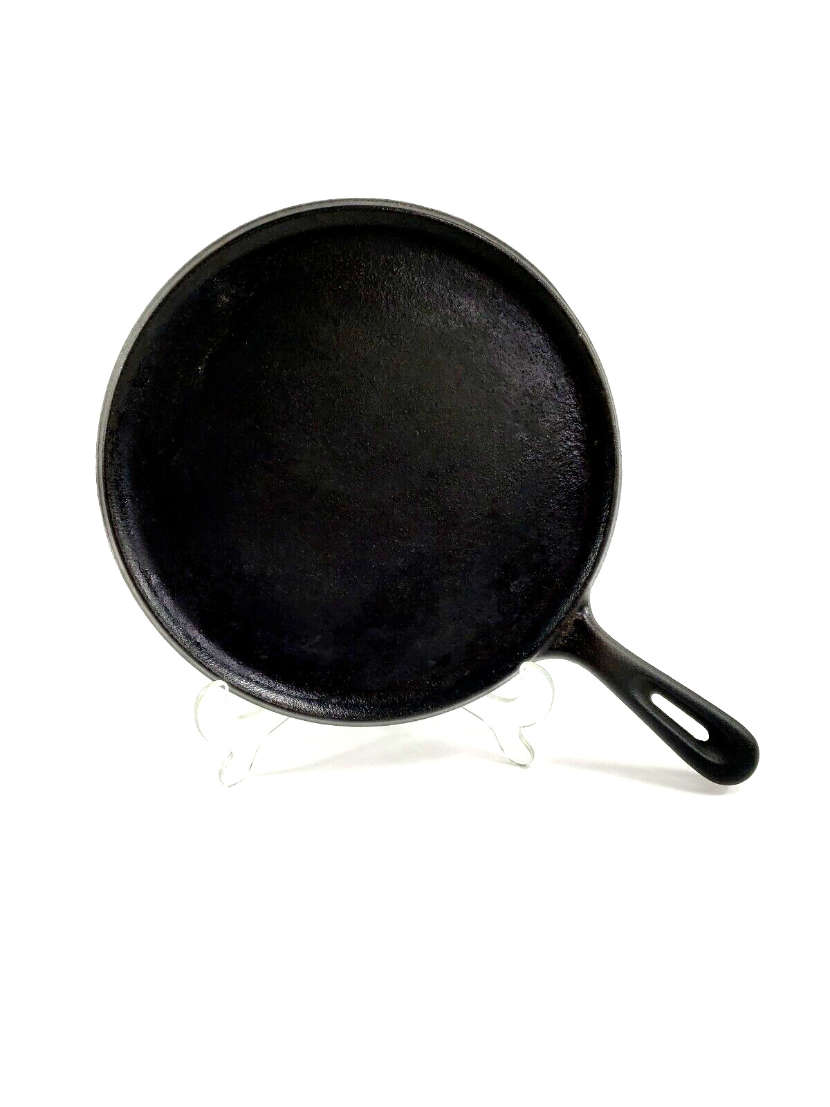 Vintage Cast Iron Victoria No. 2  Flat Skillet Griddle Fry Pan Solid Heat Ring 