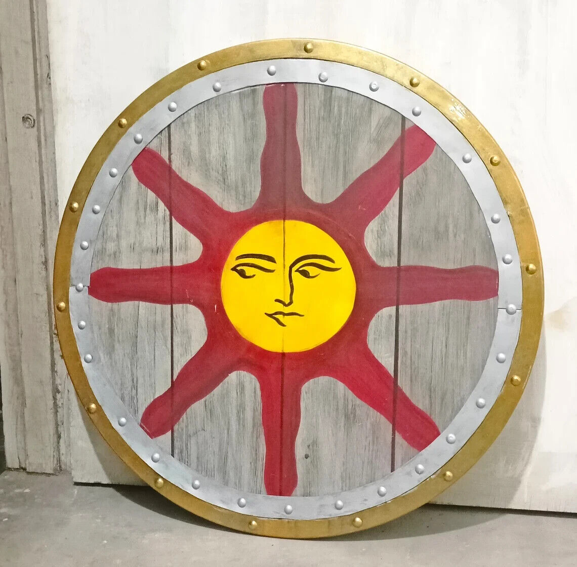 Sunlight Battleworn Shield - Dark Souls Shield - Praise the Sun Cosplay/Display