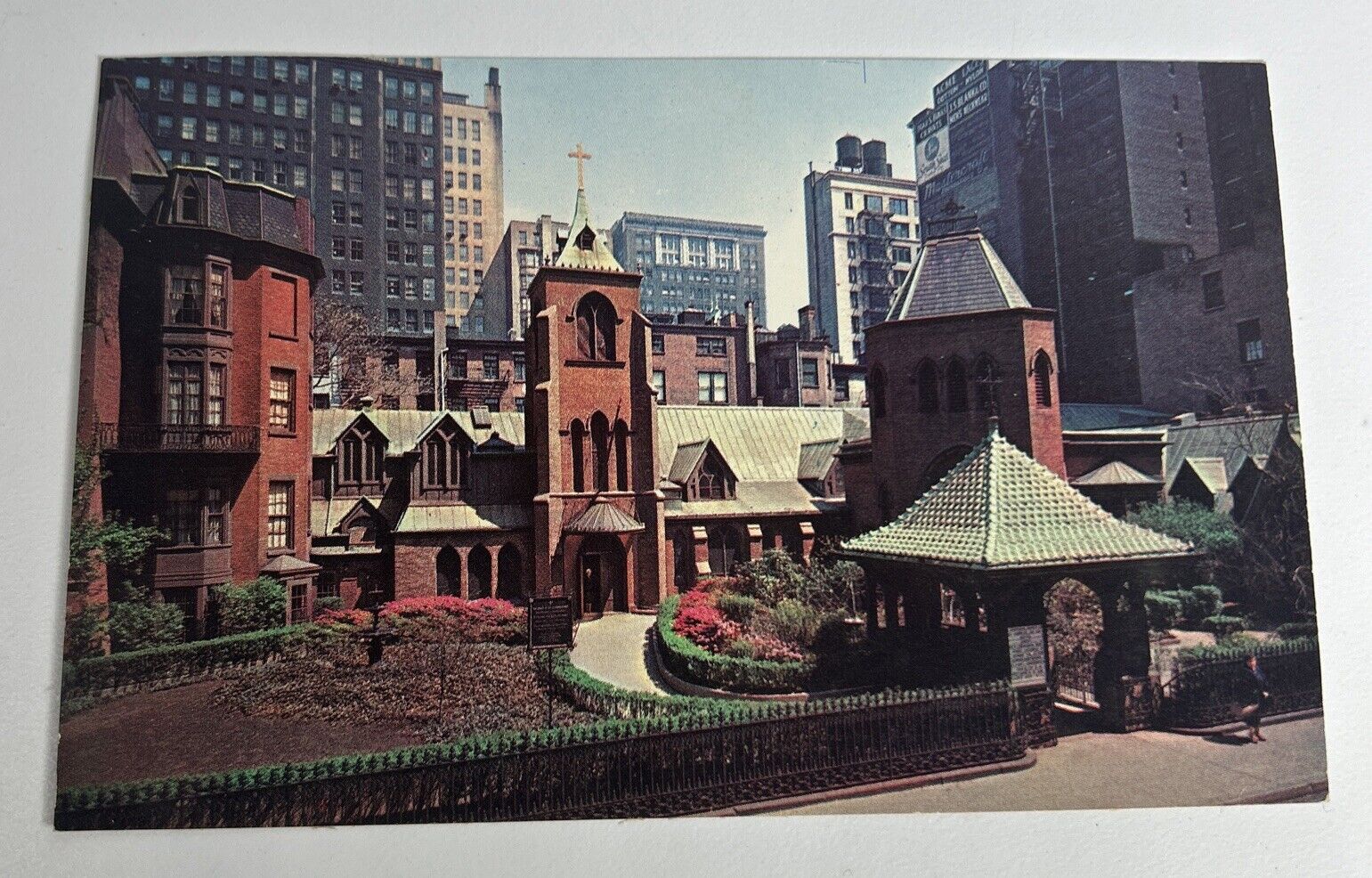 VTG Post Card The Little Church Around the Corner New York, NY Unposted