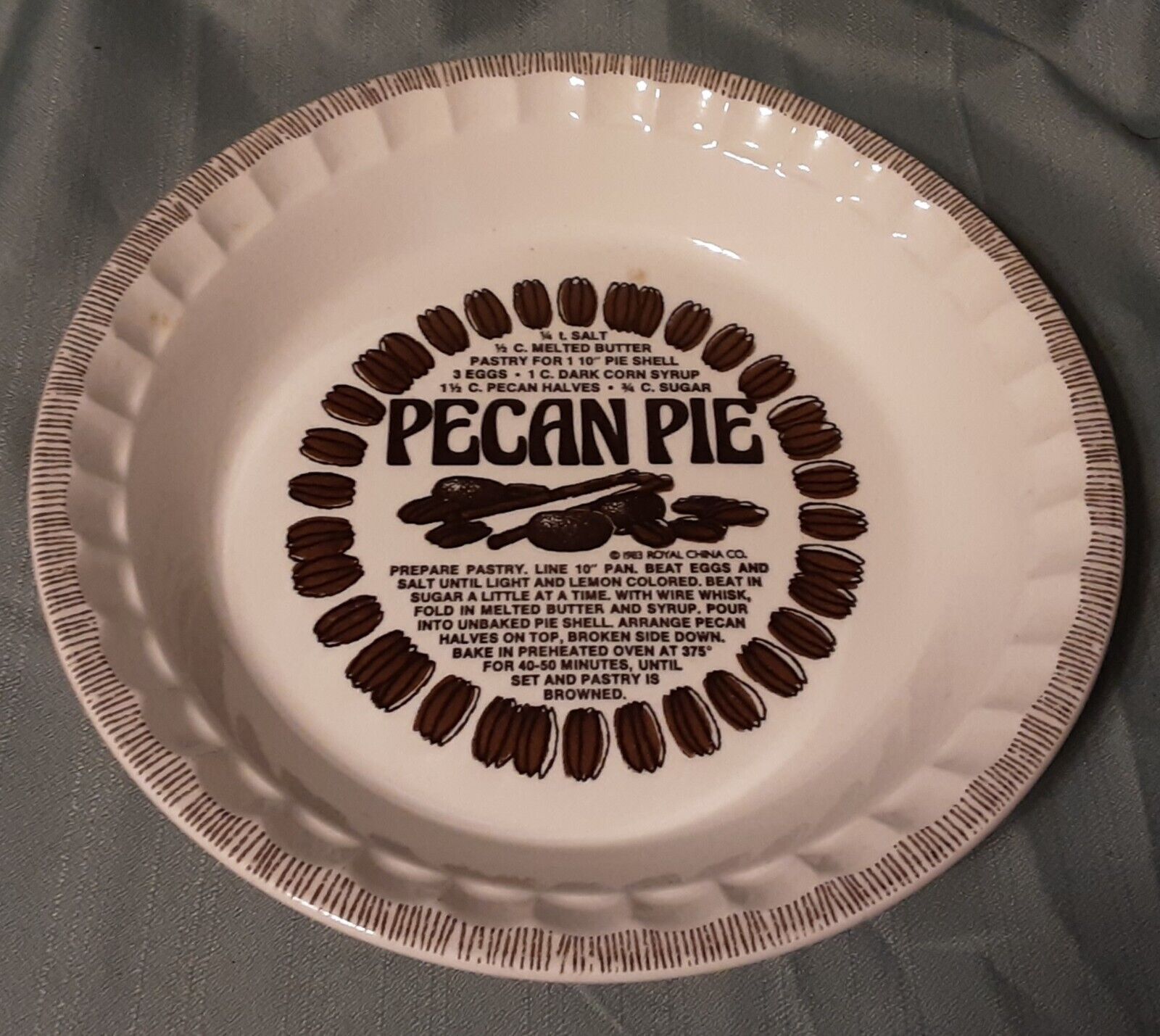 Vintage Country Harvest STONEWARE Pecan Pie Plate 11” Diameter X 1.5” Tall