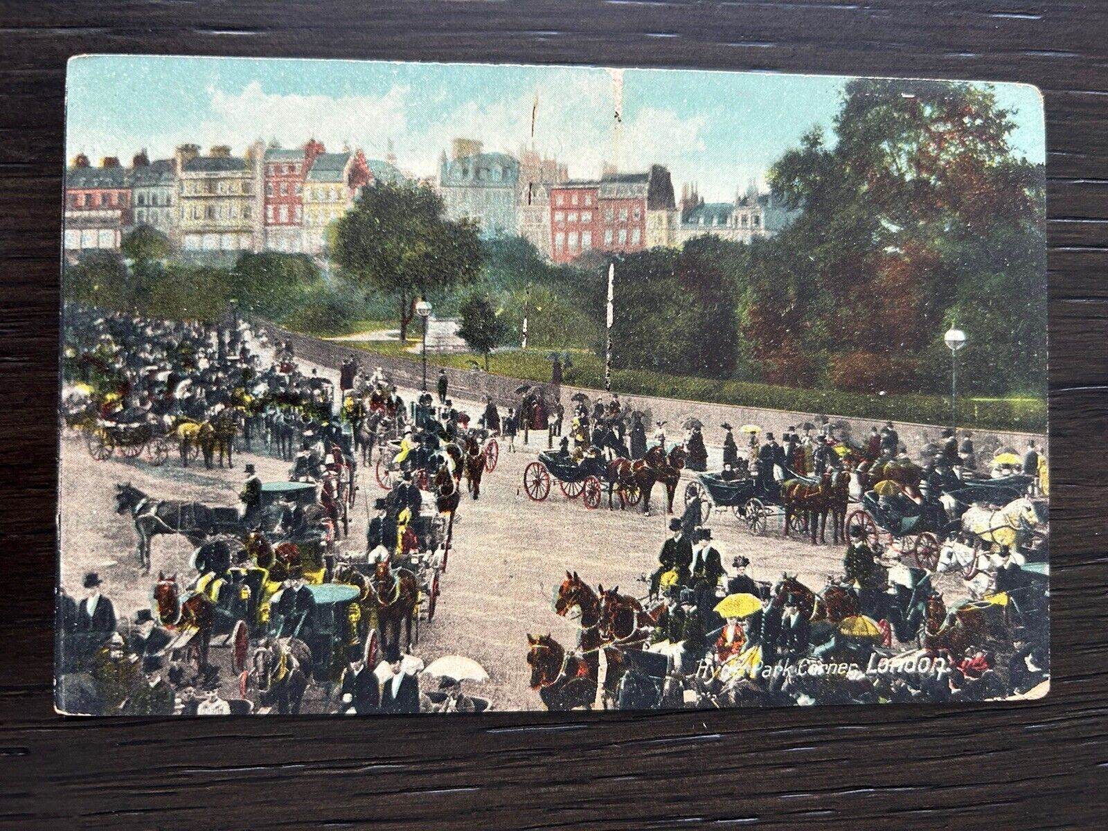 London UK 1910s / Gathering On Horse carts 