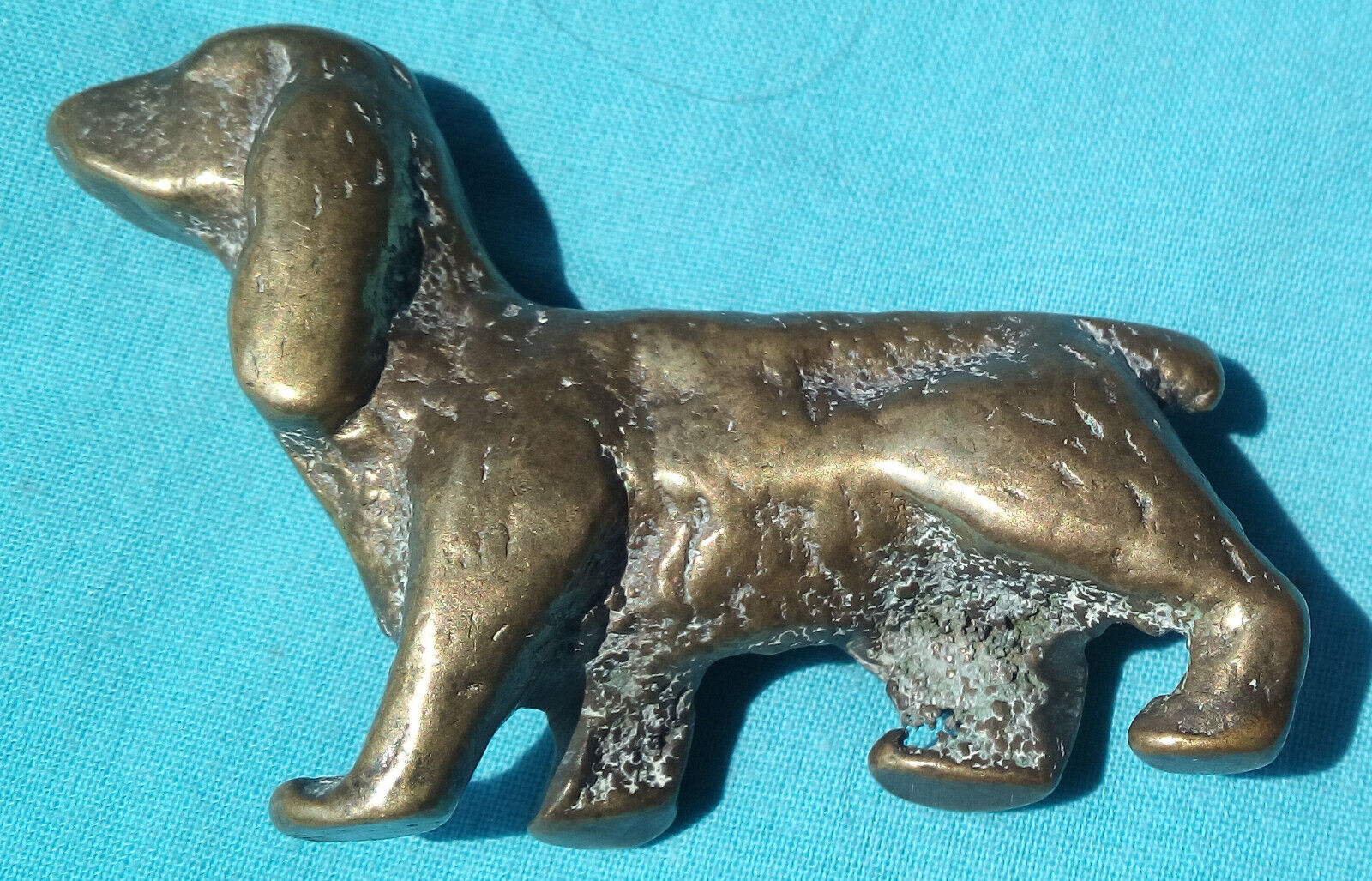 ANTIQUE 19 th CENTURY BRASS STATUE OF A WALKING DOG