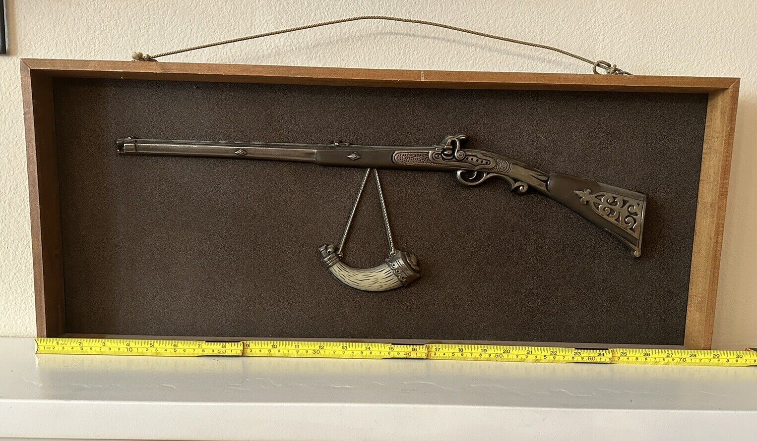 Vintage TURNER Wall Accessory Collectible. Flintlock Gun with musket 29x12x2”