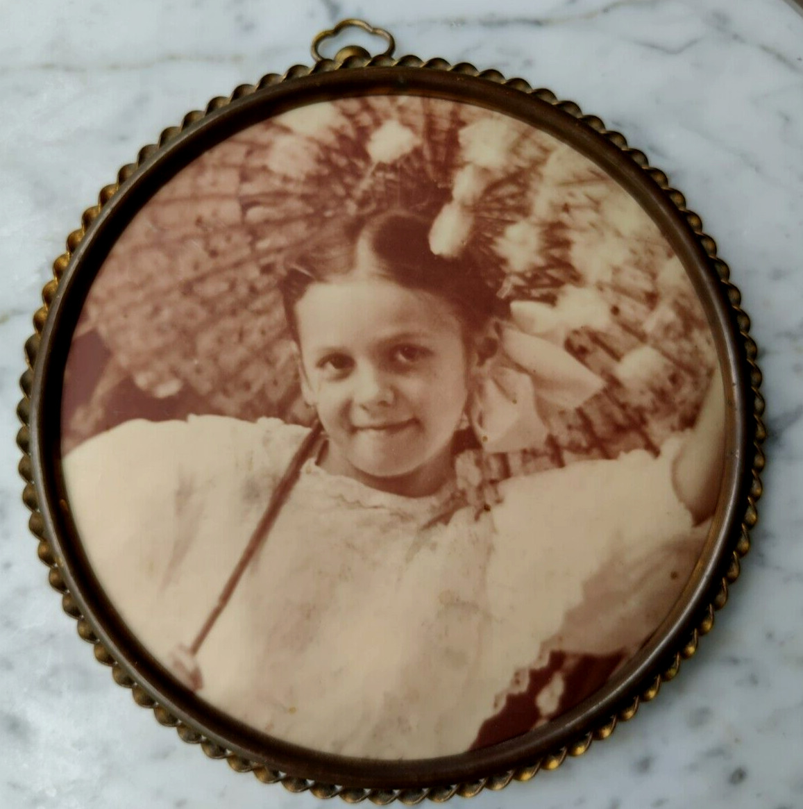 Adorable Girl & Parasol Vintage Celluloid Medallion Photo / Braided Brass Frame