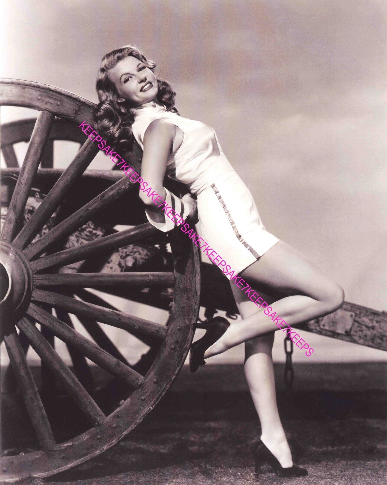 ACTRESS MARY CASTLE BEAUTIFUL AND LEGGY IN A SHORT DRESS 8 X 10 PHOTO A-MCAS2