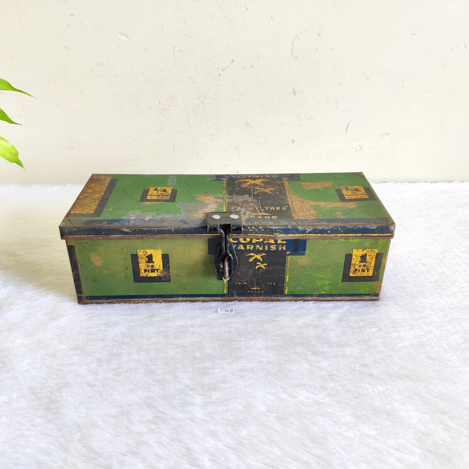 1940s Vintage Palm Tree Brand Copal Varnish Advertising Tin Box Collectible T368