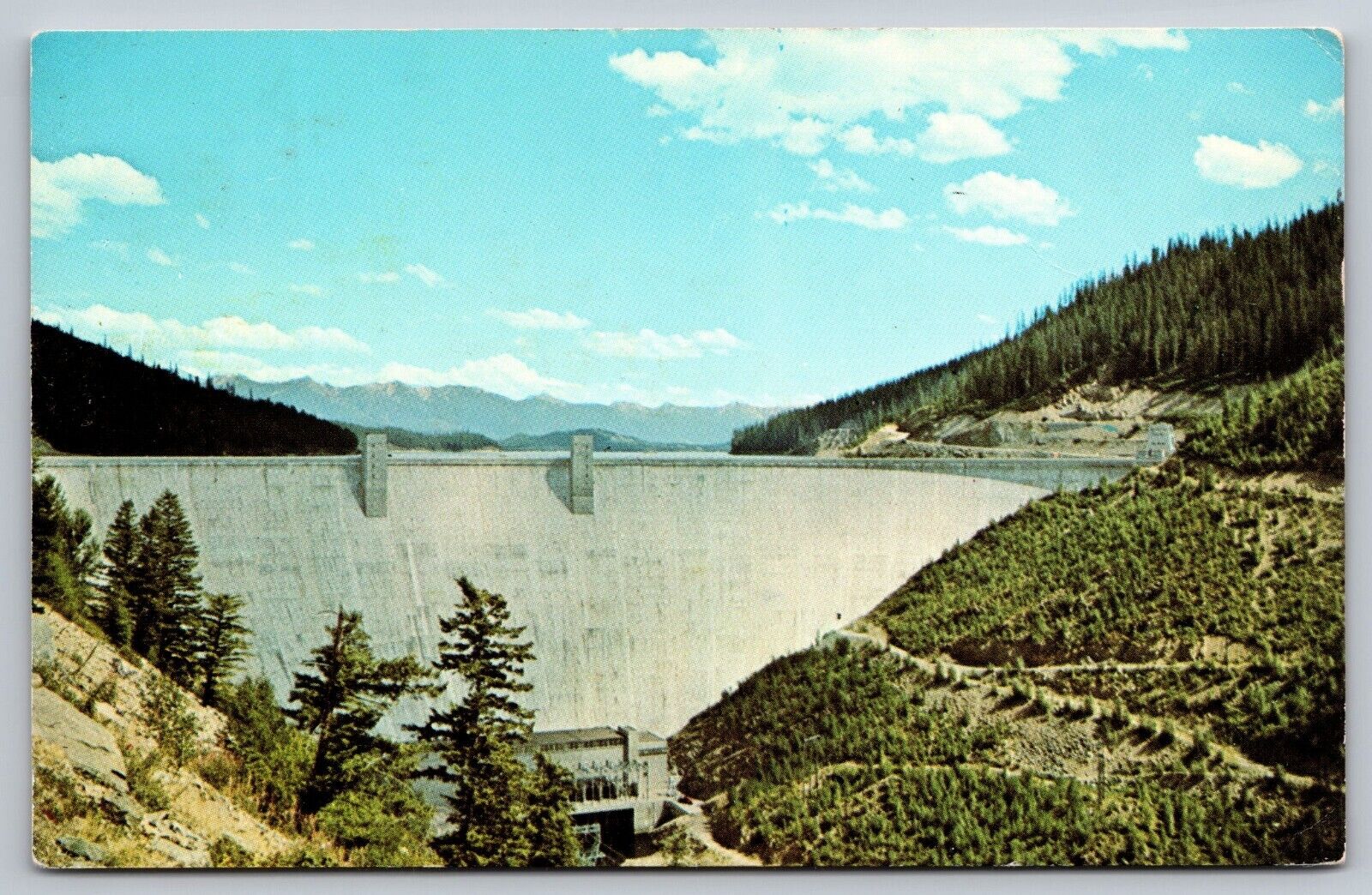 Hungry Horse Dam located south of Glacier National Park Montana postcard (A4)