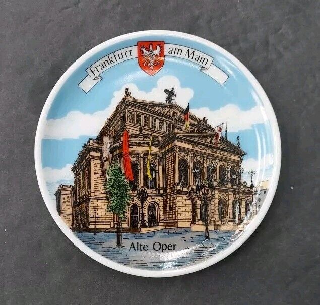 Bavaria Kleiber Frankfurt Alte Oper Porcelain Plate Souvenir 4\