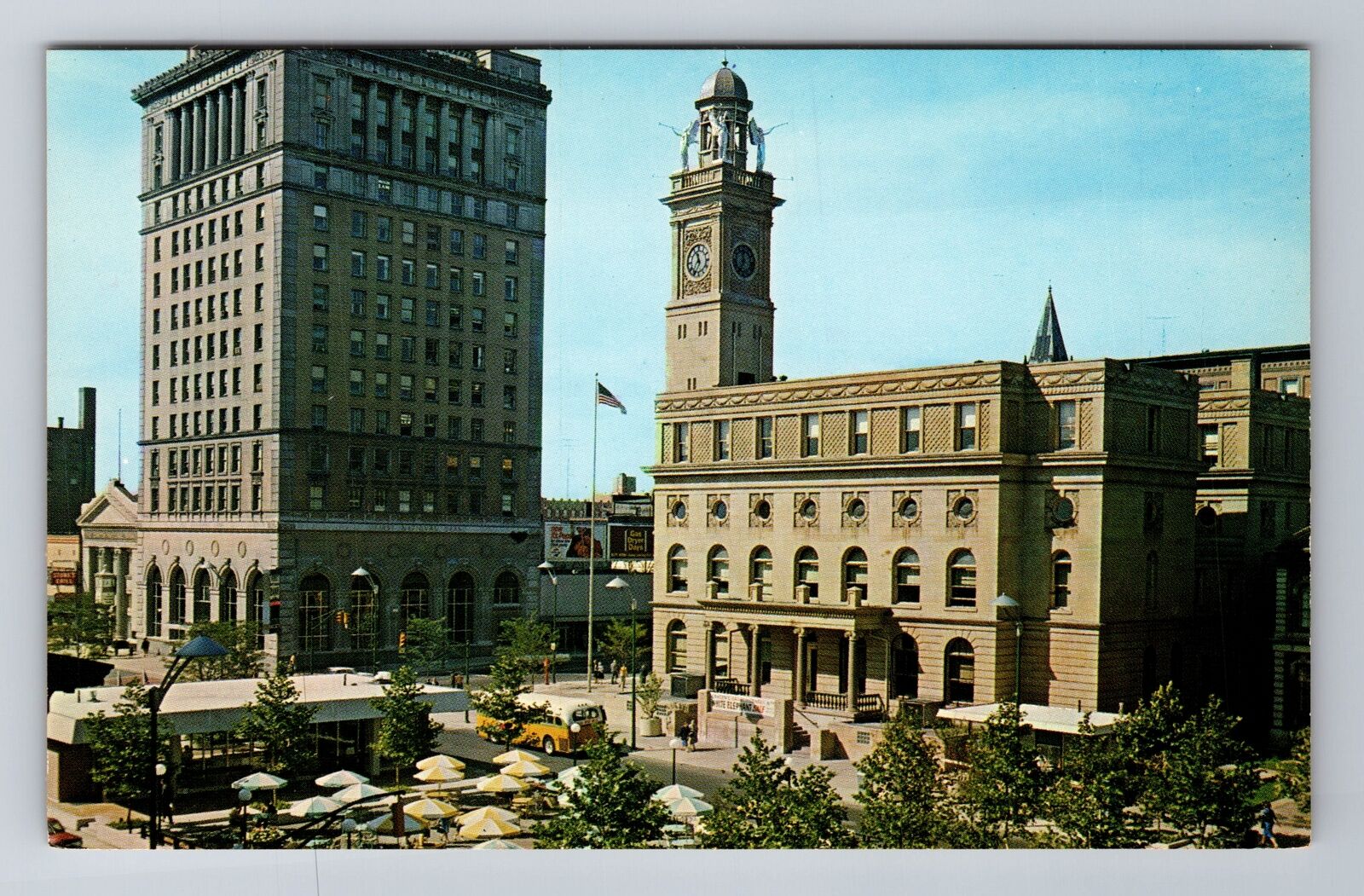 Canton OH-Ohio, North Plaza, Court House, First National Bank, Vintage Postcard