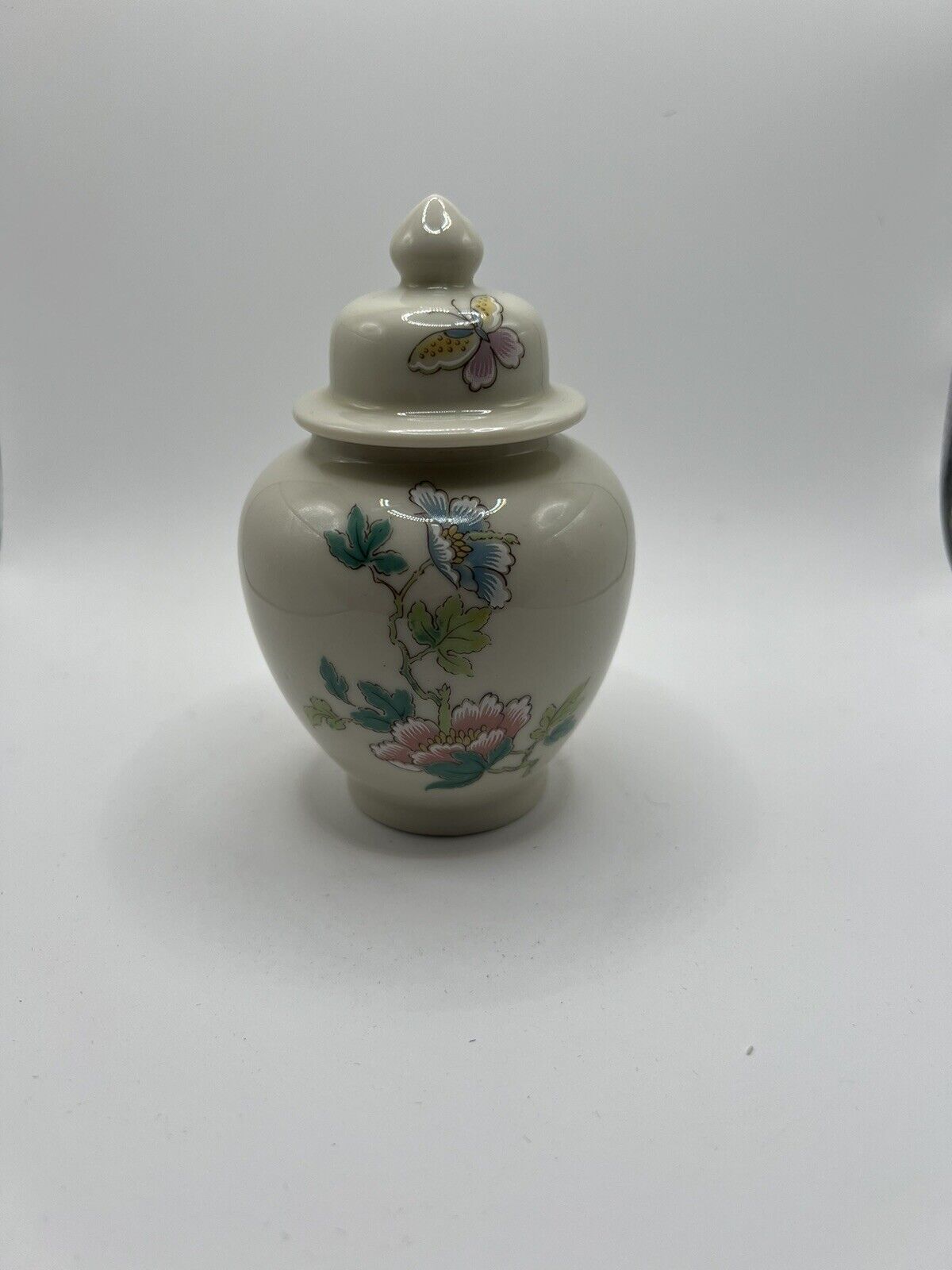 Vintage Cho Cho Ginger Jar With Flowers And Butterflies 