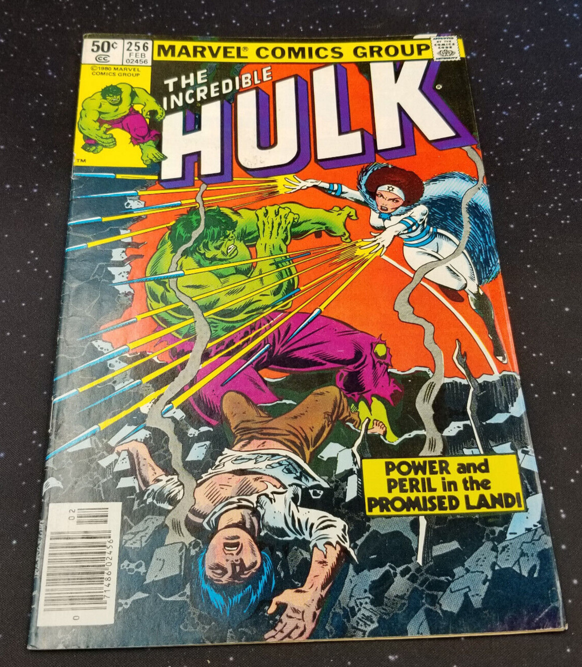 The Incedible Hulk #256 Marvel Comic 1st Sabra Doc Samson General Ross Raw Comic