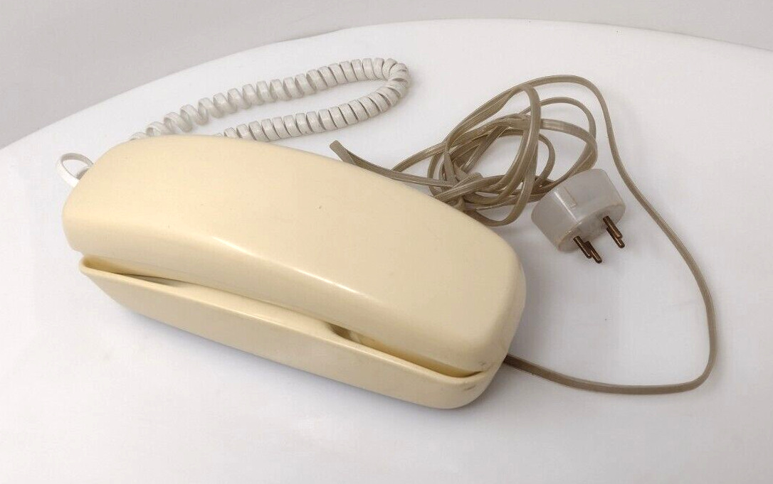 Vintage Western Electric Bell Trimline Touch Tone Telephone Beige w 4 Prong Plug