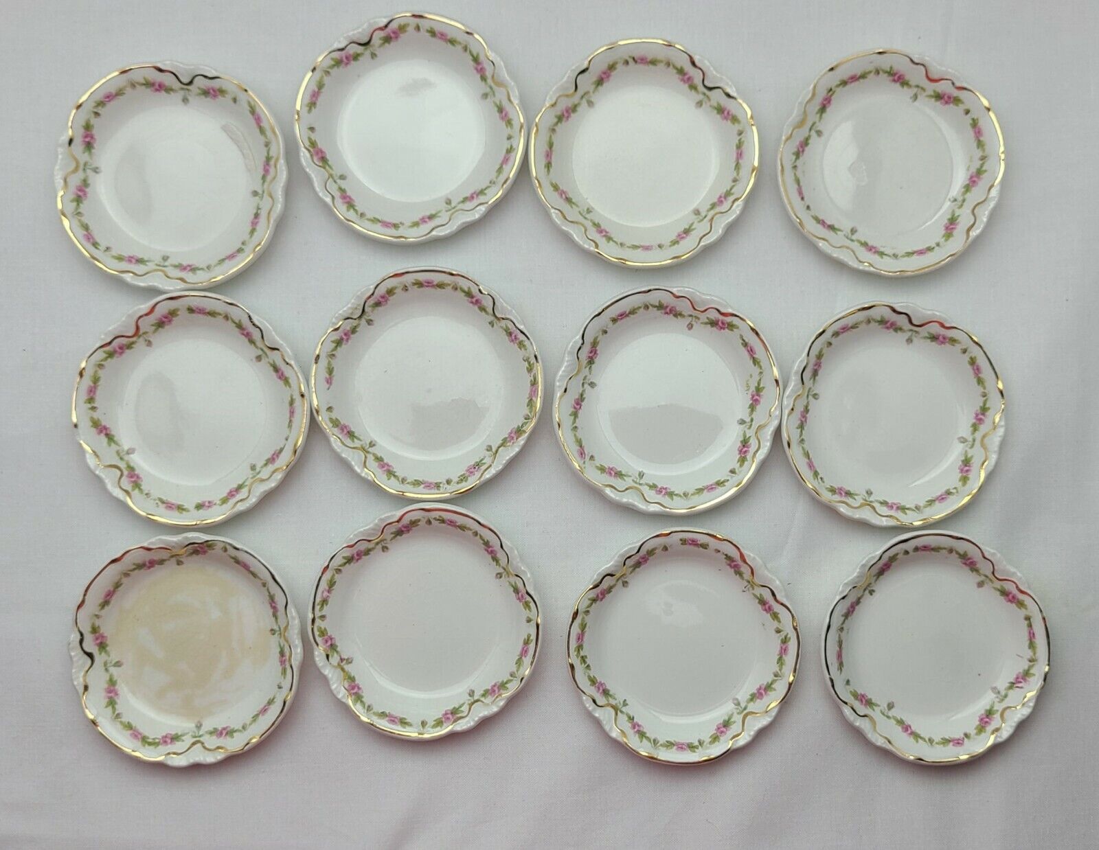 Vintage 12 Johnson Brothers China PLATES Roses and Leaves  Made In England
