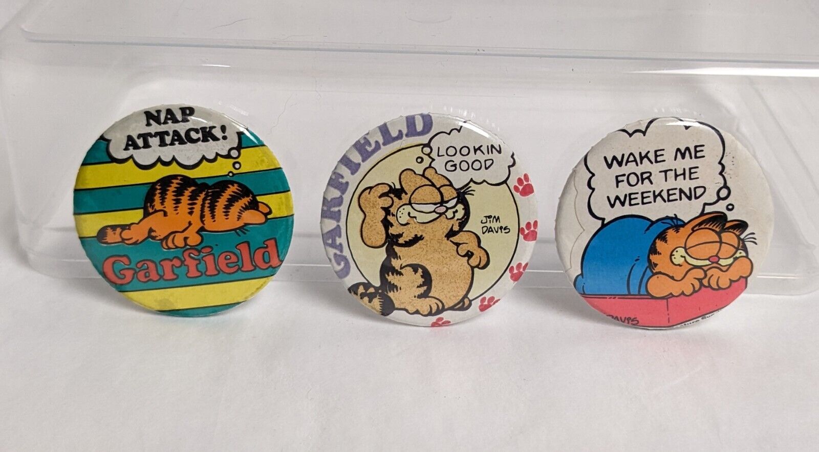 VTG 3 Garfield Button Pins Cat Nap Attack Lookin Good Wake Me For Weekend 1.5\