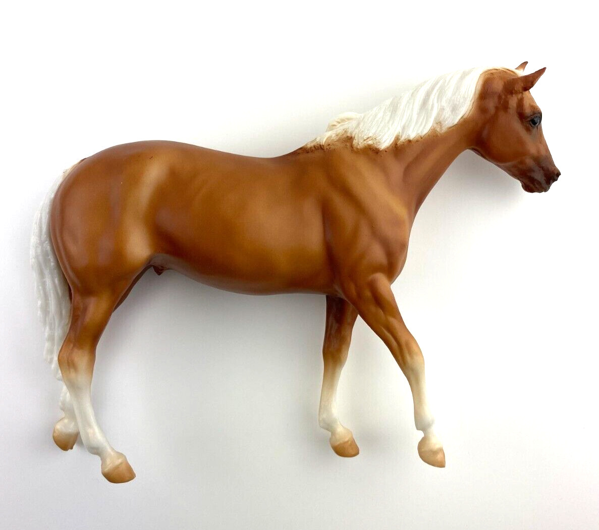 Breyer Horse #829 Comanche Pony Palomino San Domingo