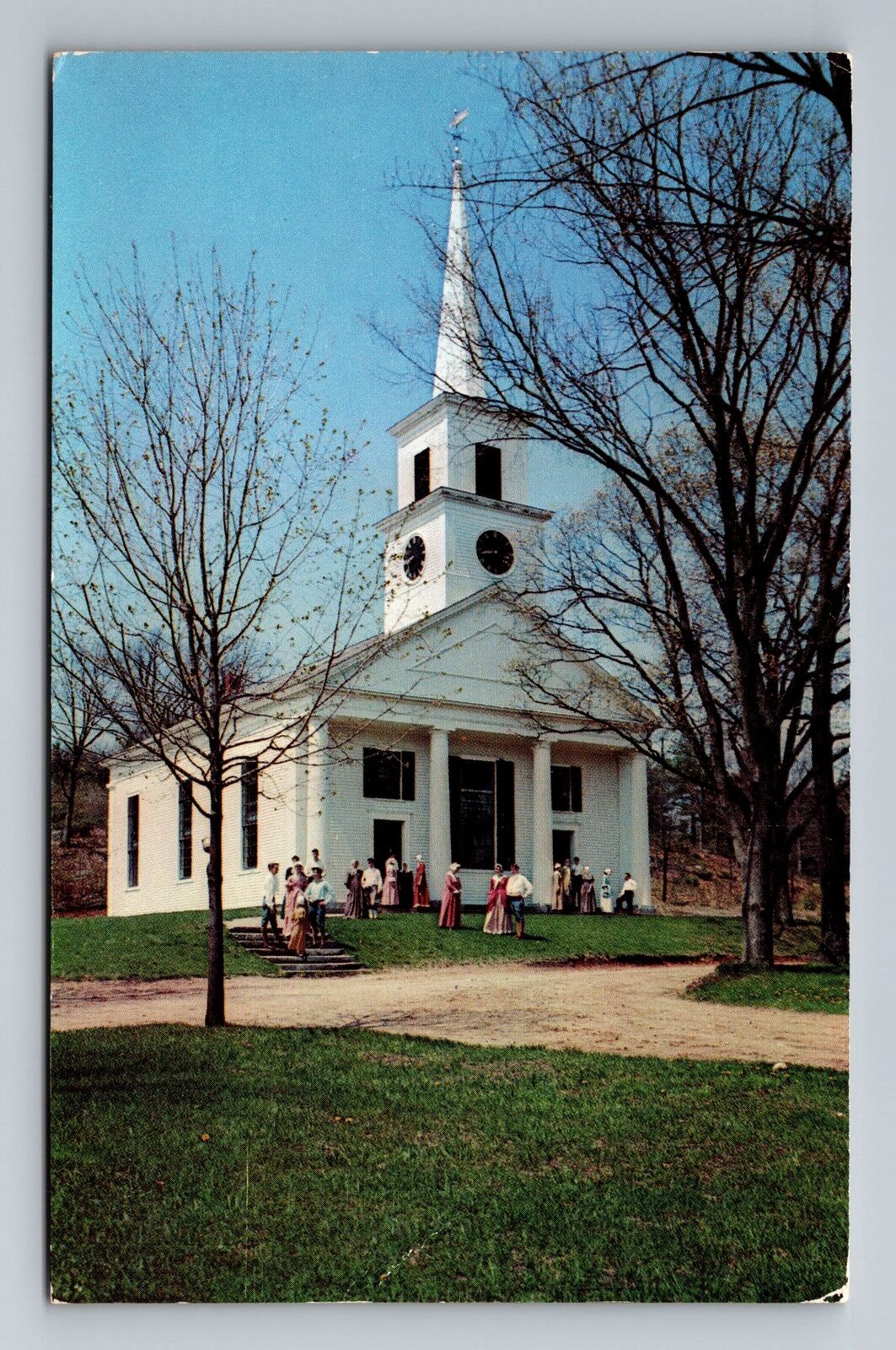 Sturbridge MA-Massachusetts, White Pillared Meetinghouse, Vintage Postcard
